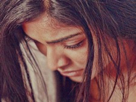 ഒളിഞ്ഞുനോട്ടക്കാര്‍ക്ക് കോട്ടയംകാരിയുടെ അടി