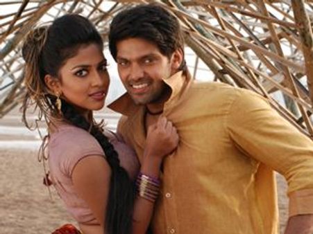 അധരചുംബനം: അമലയ്ക്ക് പുലിവാലാവുന്നു