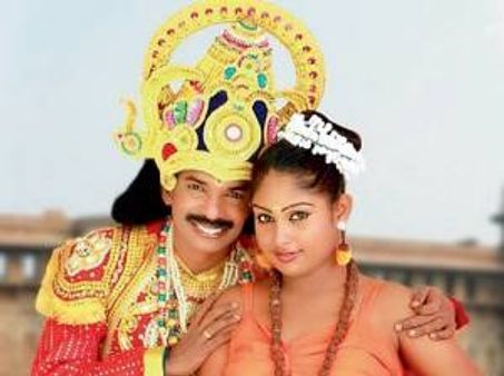 ഭരണിപ്പാട്ടുമായി സന്തോഷ് പണ്ഡിറ്റ്