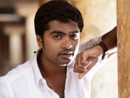 എന്തിനാണ് നയന്‍സിനെ വലിച്ചിഴക്കുന്നത് - ചിമ്പു