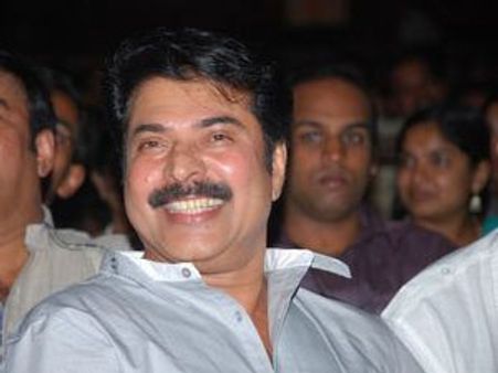 സംവിധായകനാവാണോ? മമ്മൂട്ടിയെ സമീപിയ്ക്കൂ