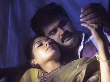 നമുക്ക് പാര്‍ക്കാന്‍-ഓ‍ഡിയോ റൈറ്റിന് മോഹവില