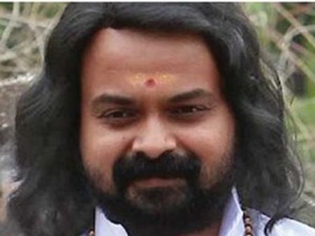 സന്തോഷ് മാധവനല്ലെന്ന് ചാക്കോച്ചന്‍