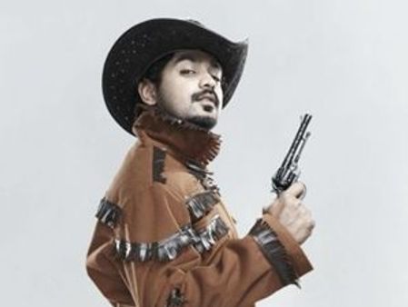 ആസിഫ് അലിയുടെ കൗബോയി മീശക്കുരുക്കില്‍