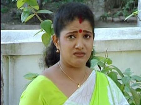 നടി മായ മൗഷ്മി വീണ്ടും വിവാഹമോചനത്തിന്