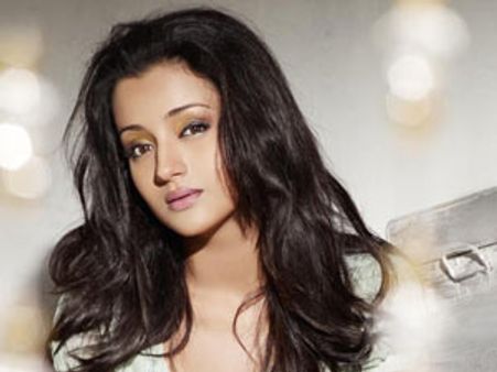 മോഹന്‍ലാലിനായി തൃഷയ്ക്ക് നേരമില്ല