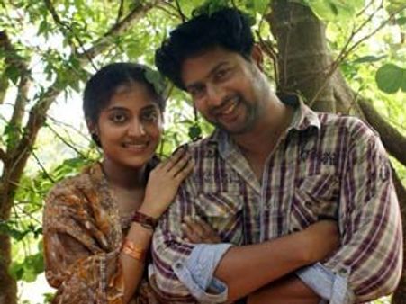 നരഹത്യയുടെ കഥപറയുന്ന മുഖം മൂടികള്‍