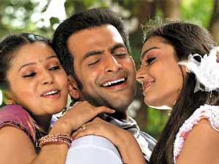 സിംഹാസനം റിലീസ് സാഹസമോ, മണ്ടത്തരമോ?