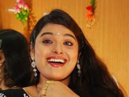 ചിങ്ങമാസം വന്നു...സജിത ബേട്ടിയ്ക്ക് മിന്നുകെട്ട്