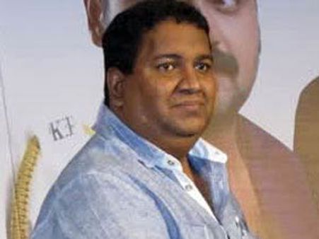 രാജേഷ് പിള്ള നല്ല പിള്ള ചമയുന്നു