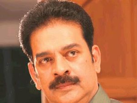 22എഫ്‌കെ ലോജിക്കില്ലാത്ത ചിത്രമെന്ന് ദേവന്‍