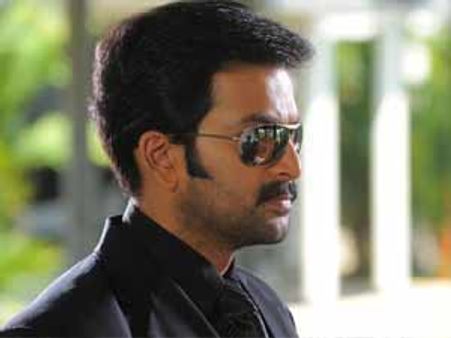 പൃഥ്വിയുടെ വിലക്ക് അനുചിതം: സാബു ചെറിയാന്‍