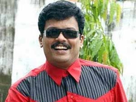 ജഗദീഷ് വിവരക്കേടിന്റെ ആള്‍രൂപം- നെടുമുടി വേണു