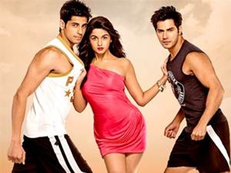 'രാധയെ സെക്‌സിയാക്കി'; കരണിനും ഗൗരിക്കുമെതിരെ കേസ്