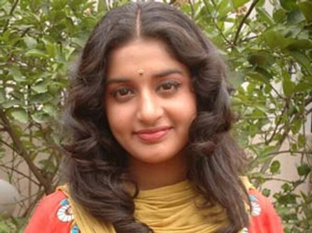 മിസ് ലേഖയായി മീരാ ജാസ്മിനെത്തുന്നു