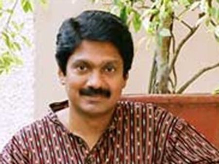 വേണുഗോപാലിന്റെ മകനുമെത്തുന്നു