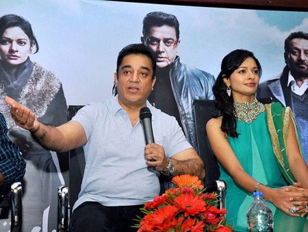 വിശ്വരൂപം കേരളത്തില്‍ പ്രദര്‍ശനം തുടരുന്നു