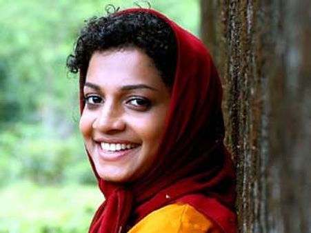 ഗോലിയാത്തിലെ സൗമ്യ ഹൊറര്‍ ചിത്രത്തില്‍