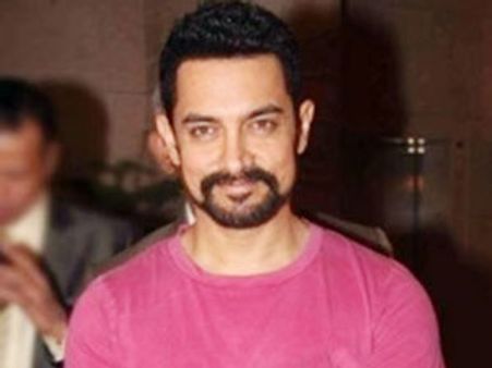 അമീര്‍ഖാന്‍ ഭോജ് പൂരി പഠിക്കുന്നു