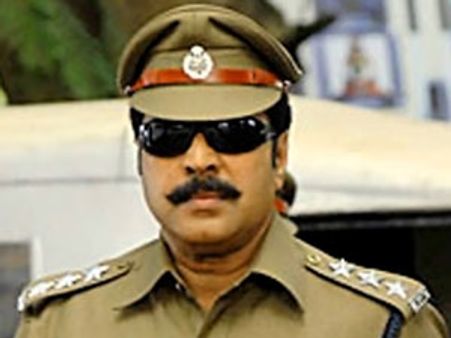 ഗൗതം ചിത്രത്തില്‍ മമ്മൂട്ടിയുടെ പൊലീസ് വേഷം