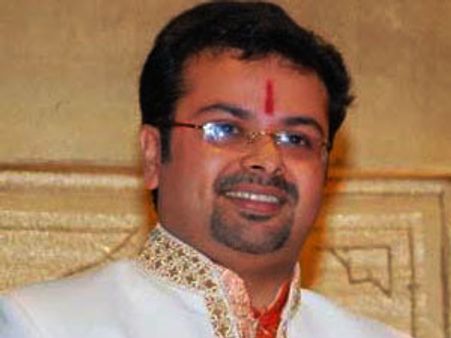 കാവ്യയ്ക്ക് വേണ്ടാത്ത നിഷാലിനെ രമ്യയ്ക്ക് വേണം