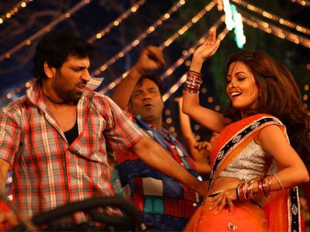 വേശ്യാവൃത്തി നിരോധിക്കണമെന്ന് രാജന്‍ വര്‍മ