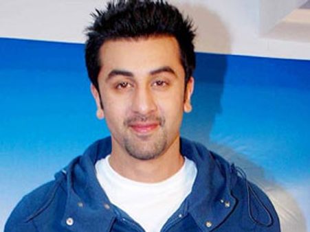 രണ്‍ബീര്‍ ചാനല്‍ റിപ്പോര്‍ട്ടര്‍ വേഷത്തില്‍