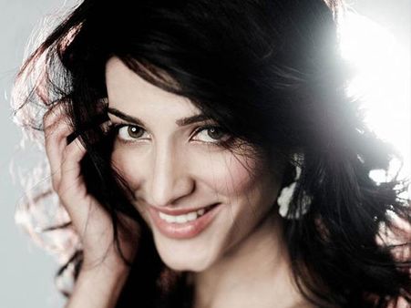 തല്‍ക്കാലം പ്രണയിക്കുന്നില്ല: ശ്രുതി ഹസന്‍