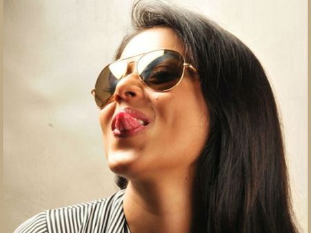 വിജയിയുടെ നായികയാകാന്‍ കൊതിച്ച് പൂര്‍ണ