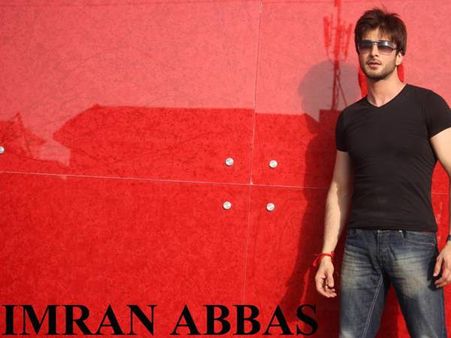 ബിപാഷ ബസുവിന് പാക് നായകന്‍