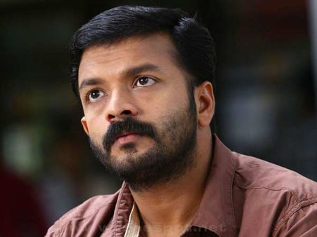 പുണ്യാളന്‍ അഗര്‍ബത്തീസില്‍ ജയസൂര്യ സംവിധായകന്‍