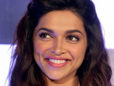 ദീപികാ പദുകോണിന്‍റെ രാംലീലയുടെ വിശേഷങ്ങള്‍