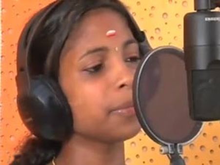 മലയാള സിനിമയില്‍ പാടുന്ന ആദ്യ ഗേത്രവര്‍ഗക്കാരി