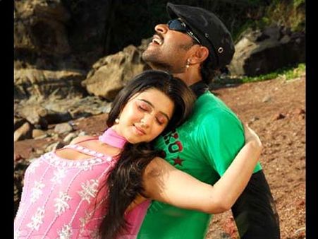 പ്രഭുദേവ പറഞ്ഞു ചാര്‍മ്മി സമ്മതിച്ചു