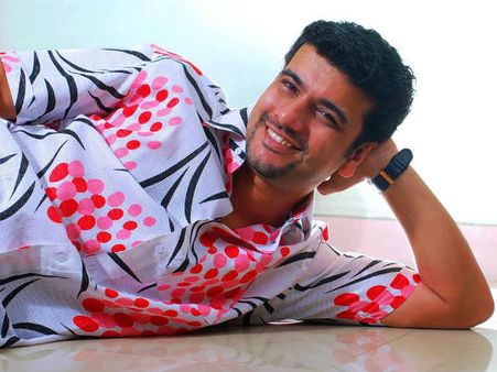 രമേശ് പിഷാരടി തമാശക്കാരന്‍ മാത്രമല്ല