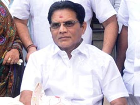 ഗീതാഞ്ജലിയുടെ സെറ്റില്‍ ജഗതിയെത്തുമോ?
