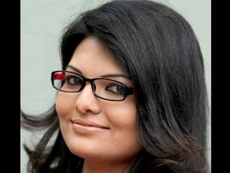 സാന്ദ്ര മലയാളസിനിമയിലെ വ്യത്യസ്ത സ്ത്രീസാന്നിധ്യം