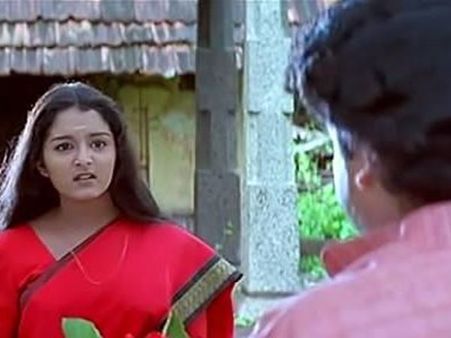 മഞ്ജുവും ലാലും ഒന്നിയ്ക്കുന്നത് കുടുംബചിത്രം