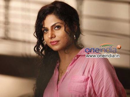 ആശാ ശരത് ഗര്‍ഭിണിയല്ല!