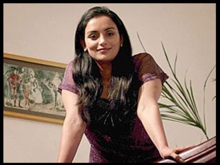 എഴുതും, പക്ഷെ പ്രണയകഥ മാത്രം; ശ്വേത മേനോന്‍