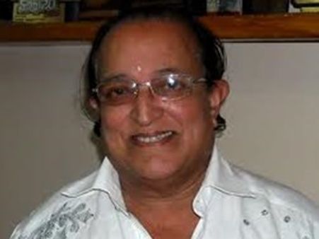 അഭിനേതാക്കള്‍ വിവാഹം കഴിയ്ക്കരുത്: ടിപി മാധവന്‍