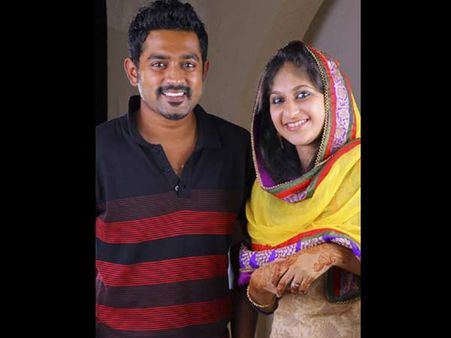 ആസിഫിനുംഭാര്യയ്ക്കും ഷൂട്ടിങ്‌സെറ്റില്‍ ആദ്യഓണസദ്യ