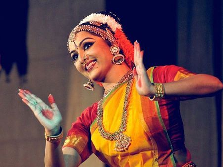 മഞ്ജു ചിലങ്കകെട്ടി: കോഴിക്കോടിന് ദൃശ്യവിരുന്ന്