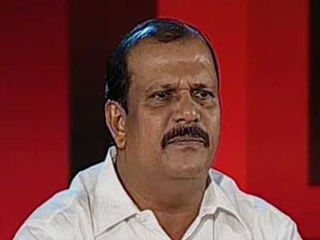 പിസി ജോര്‍ജിന് പ്രശ്‌നം ഭാഷയിലോ, രാഷ്ട്രീയത്തിലോ?