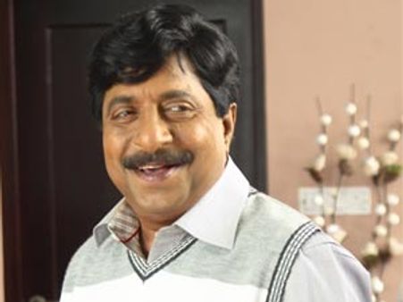 മറ്റുള്ളവരെ ചിരിപ്പിക്കാന്‍ ശ്രീനിവാസന്‍ കരയുന്നു