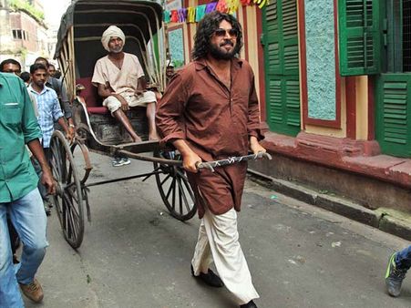 കൊല്‍ക്കത്തയില്‍ റിക്ഷ വലിയ്ക്കുന്ന മമ്മൂട്ടി !