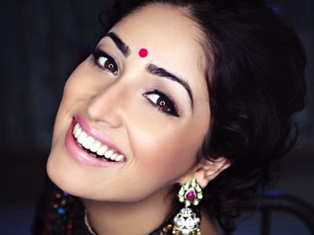 20ലക്ഷം ലൈക്കുമായി യാമി ഗൗതം