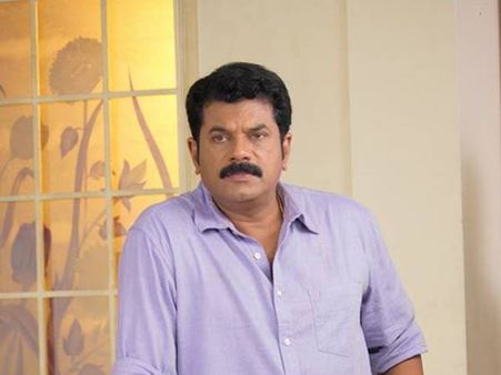 വിവാഹകാര്യത്തില്‍ മുകേഷിന് മാതൃക മനോജ്‌