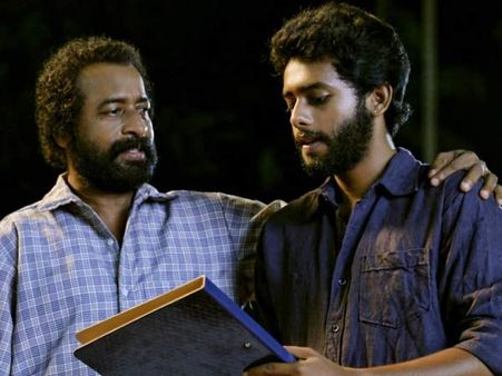 അച്ഛനും മകനുമായി ഹരിശ്രീ അശോകനും മകനും