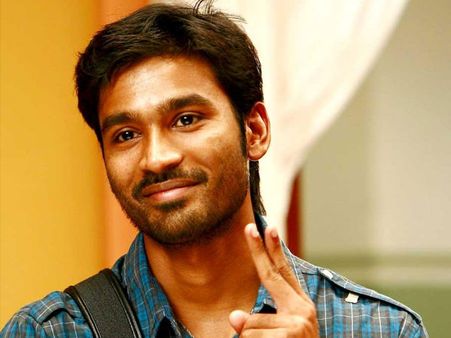 സിക്‌സ് പായ്ക്കുമായി ധനുഷ് വീണ്ടും